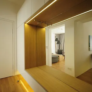 Design In Park Apartment